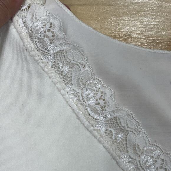 Spanx Hide and Sleek Size XL Cream V Neck Lace Camisole Cami Tank Top Shapewear - Picture 5 of 8